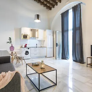 https://centrico-sofisticado-diseo.hotelsincadiz.net